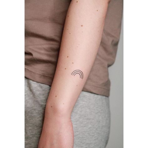 Black Ink Rainbow Tattoo, Cute Simple Finger Tattoos For Women, Minimalist Rainbow Tattoo Black, Fine Line Rainbow Tattoo Black, Small Tattoos Rainbow, Simple Rainbow Tattoo Black And White, Rainbow Lines Tattoo, Black Simple Tattoos, Christian Rainbow Tattoo