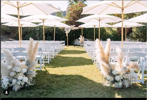 Umbrella At Wedding, Umbrellas For Wedding, Wedding Umbrellas, Summer Umbrella, Summer Wedding Ceremony, Parasol Wedding, Wedding Isles, Aisle Flowers, Umbrella Wedding