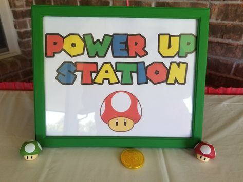 Mario Bros Cake Table Decor, Super Mario Rainbow Road, Mario Breakfast Ideas, Super Mario Bros Party Table Ideas, Mario 1st Birthday, Diy Super Mario Birthday Decorations, Level 5 Birthday Party, Super Mario Brothers Party Food, Mario Bro Decorations