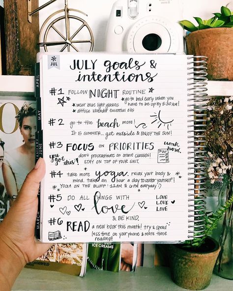 JULY goals & intentions🌟 happy July 2nd everybody!! Today, I’m sharing my goals and intentions for the month with you! woo woo😍 July is… Intentions For The Month, Monthly Intentions Ideas, July Intentions, June Intentions, July Reset, Month Intentions, Scrapbooking Prompts, July Magic, Vision Journal Ideas