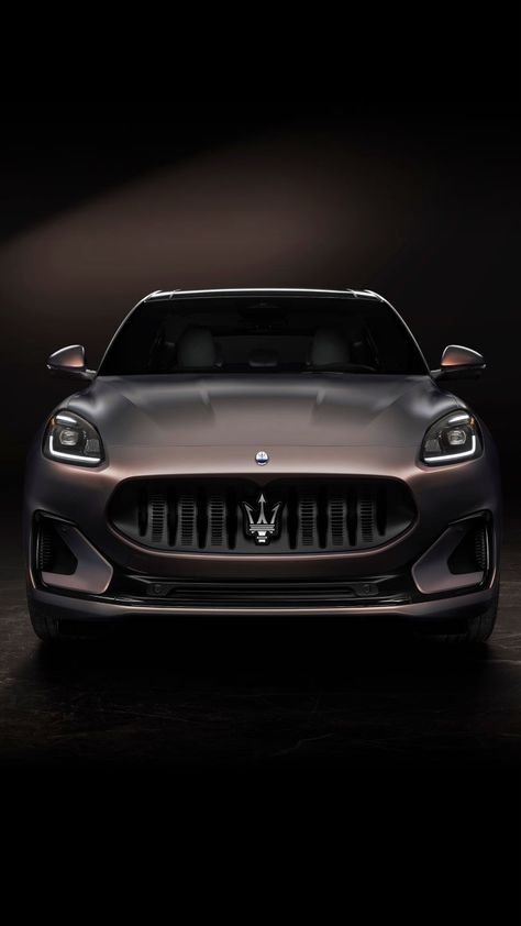 Maserati Folgore: the 100% electric version of Grecale | Maserati Maserati Suv, Driving Quotes, Maserati Grecale, New Suv, Formula E, Roadside Assistance, Luxury Suv, Dream Garage, Racing Team