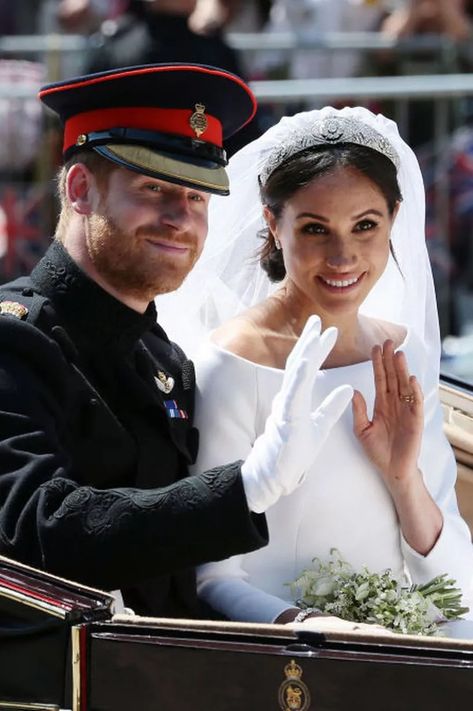 In his 2023 memoir Spare, Prince Harry has shared the real reason he was upset with Prince William and Kate Middleton at his wedding to Meghan Markle in 2018. Harry Meghan Wedding, Harry And Meghan Wedding, Meghan Wedding, Prince William Et Kate, Harry Wedding, Megan And Harry, Prince Harry Et Meghan, Meghan Markle Wedding, Trooping The Colour