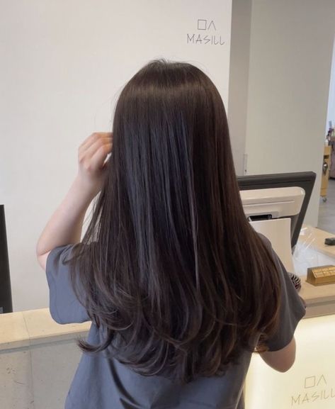 Haircut U Shape Medium, Mid Long Length Hair With Layers, Straight Line Haircut, U Shaped Haircut Long, Haircut On Black Hair, Small Layers Medium Hair, Straight Cut With Layers, Medium Length Haircut Black Hair, U Shaped Haircut With Layers Long Hair