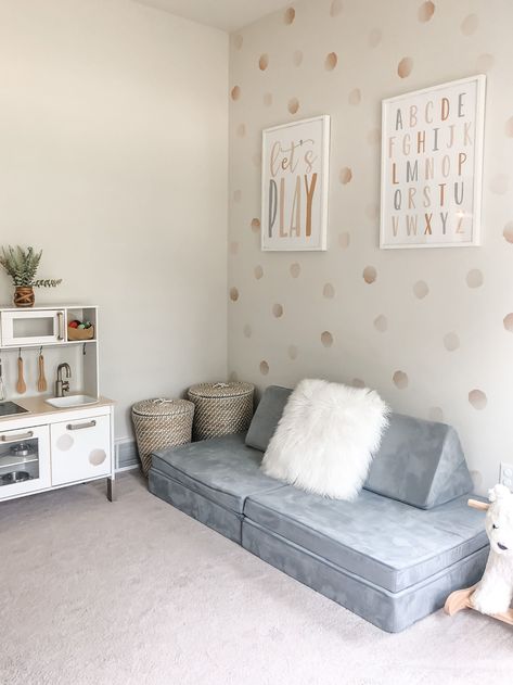 Gray Playroom, Loft Playroom, Decals Wallpaper, Painted Wall Decor, Playroom Wallpaper, Living Room Playroom, Baby Playroom, Kids Room Interior Design, Polka Dot Wall Decals