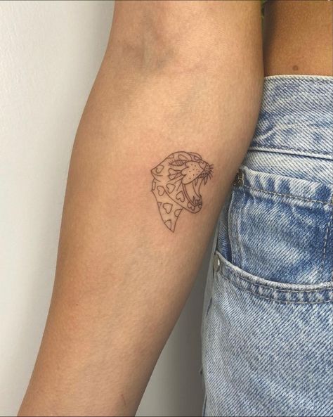 Fine Line Tattoo Designs, Line Tattoo Designs, Cheetah Tattoo, Fine Line Tattoo Ideas, Jaguar Tattoo, Hearts Tattoo, Line Tattoo Ideas, Leopard Tattoos, Small Girly Tattoos