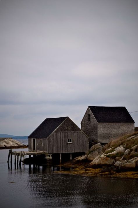 Cottage By The Sea, Seaside Village, Sea Side, Seaside Cottage, Fishing Villages, Coastal Towns, Beach Cottages, Nova Scotia, Christmas Inspiration