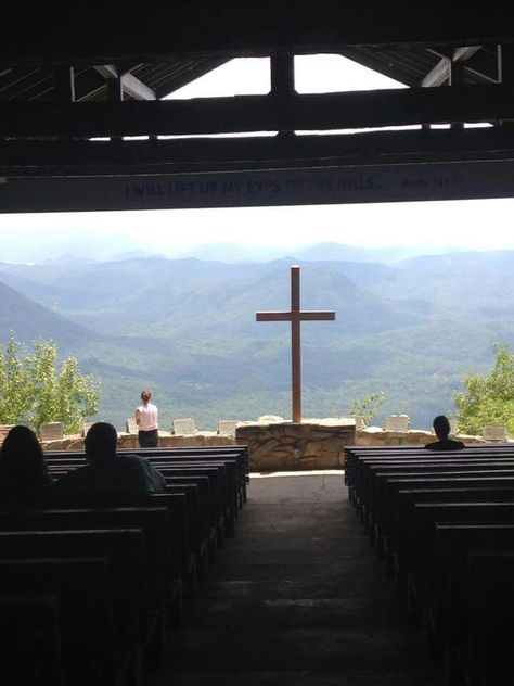 Cross in the mountains Forest Theme Wedding, Big Cross, Mountain Wedding Venues, Wedding Altars, Catholic Wedding, Places To Get Married, Forest Theme, Jesus Is Life, Wedding Place