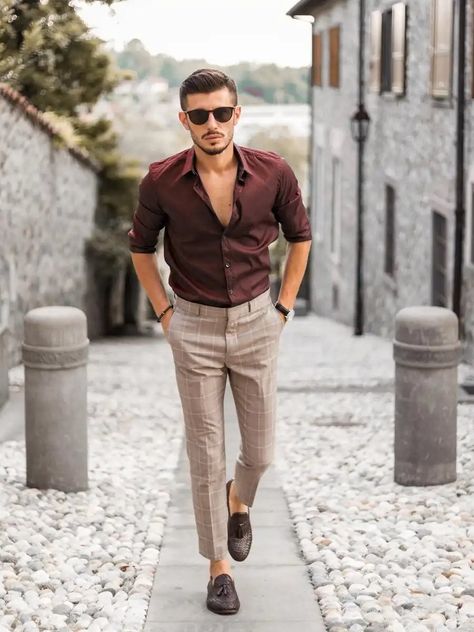 Maroon Shirt Outfit, Men Formal Outfit, Kemeja Lelaki, Formal Dresses For Men, Mens Business Casual Outfits, Shirt Outfit Men, Formal Men Outfit, Classy Outfits Men, Pants Outfit Men