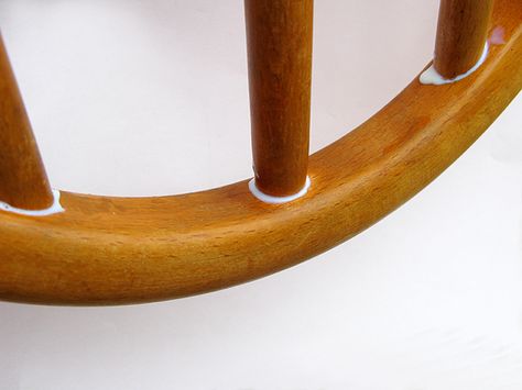 Ercolholics Unanimous (Adventures of an Ercollector): Fixing Loose Joints in Ercol Chairs, More Thoughts. Ercol Chair, Ercol Furniture, Windsor Chair, Old Chairs, My Way, Windsor, Glue, Home Diy, Sofa