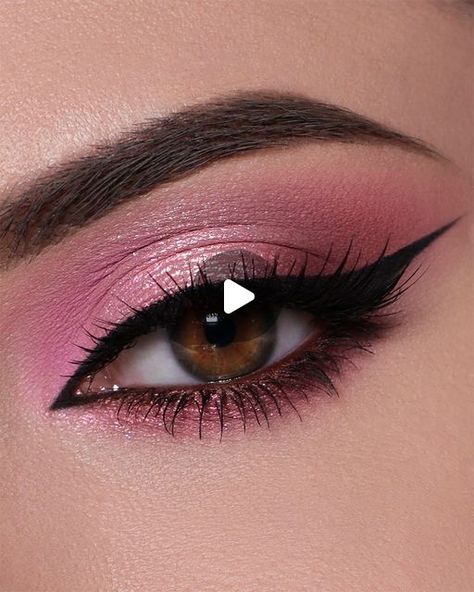 Ksenia Sevrikeeva on Instagram: "Soft Pink Eye Makeup Tutorial 💖

@hudabeauty @hudabeautyshop  Rose Quartz Palette , Matte & Metal Melted Double Ended Liquid Eyeshadows Faux Fur 
@kikomilano @kikomilanorussia Intense colour long lasting eyeliner 03

#huda #hudabeauty #hudabeautypalette #rosequartz #hudarosequartz #hudabeautyrosequartz #rosequartzpalette #eyemakeup #eyemakeuptutorial #makeuptutorial #makeuptutorials" Diy Pink Eyeshadow, Pink Concert Makeup Ideas, Soft Pink Eye Makeup, Pink Eye Makeup Tutorial, Rose Eye Makeup, Pink Eyeshadow Tutorial, Rose Quartz Palette, Huda Beauty Palette, Z Palette