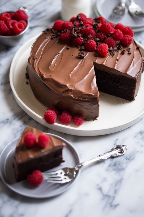 The Best Simple Chocolate Cake - Butter Be Ready Best Simple Chocolate Cake, Best Moist Chocolate Cake, Simple Chocolate Cake, Cake With Chocolate Frosting, Chocolate Mayonnaise Cake, Easy Chocolate Cake, Best Chocolate Cake, Moist Chocolate Cake, Chocolate Frosting