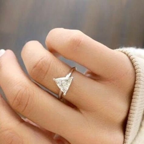 Solitaire Wedding Ring, Wedding Rings Solitaire, Ladies Ring, Unique Engagement, Triangle Shape, Bridal Ring, Moissanite Ring, Moissanite Rings, Unique Engagement Rings