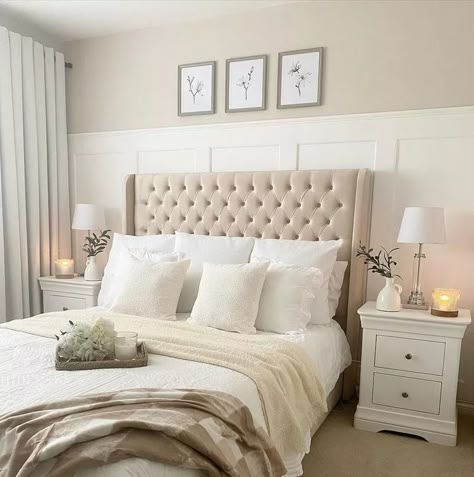 33 Beige Bedroom Ideas That Will Warm Up Your Space Main Bedroom Ideas Master Suite, Modern Bedroom Aesthetic, Interior Design Modern Bedroom, Beige Bedrooms, Modern Cozy Bedroom, Beige Headboard, Bedroom Ideas Luxury, Idea Bedroom, Cozy Bedroom Design