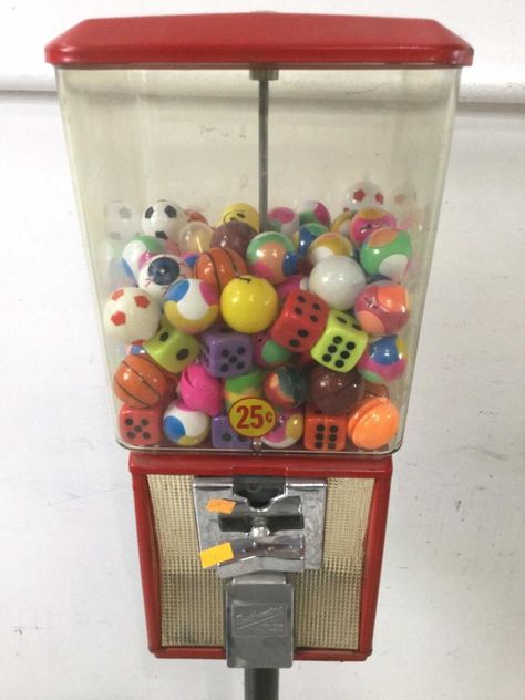 Gumball Machine Craft, Free Mail Order Catalogs, Gum Machine, Free Mail, Object Reference, Bubble Gum Machine, Retro Stuff, Gumball Machine, Tin Toys