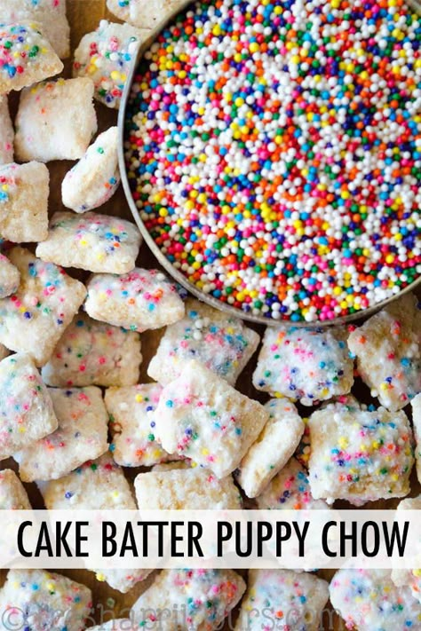 Cake Batter Puppy Chow, Puppy Chow Cookies, Chex Mix Recipes Original, Puppy Chow Chex Mix Recipe, Chex Mix Puppy Chow, Puppy Chow Recipes, Chex Mix Recipes, Snack Mix Recipes, Oreo Dessert