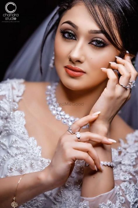 Photo From Christian Bridal Makeover for Bride Sherin - By Tony Makeup Artist Christian Bride Eye Makeup, Bridal Model Photoshoot Poses, Christian Bridal Photography Poses, Christian Bridal Poses, Christian Wedding Bride Poses, Christian Bride Photoshoot Poses, Bride Photo Poses Bridal Portraits, Christian Bride Poses, Christian Marriage Photography