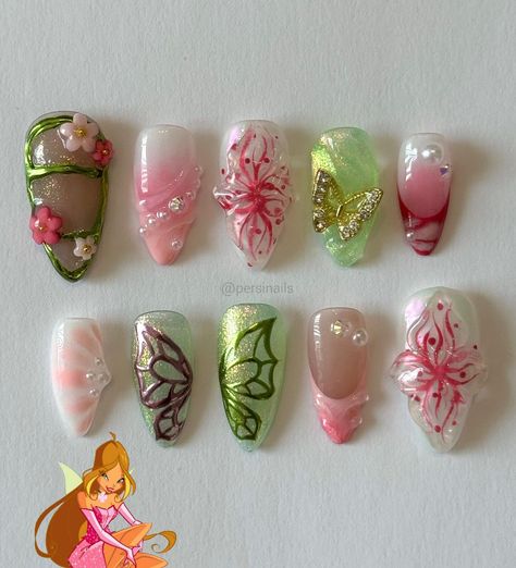 Poison Ivy Nails, Ivy Nails, Winx Flora, Green Wings, Im So Happy, Fantasy Nails, Cute Simple Nails, Goth Nails, Inspired Nails