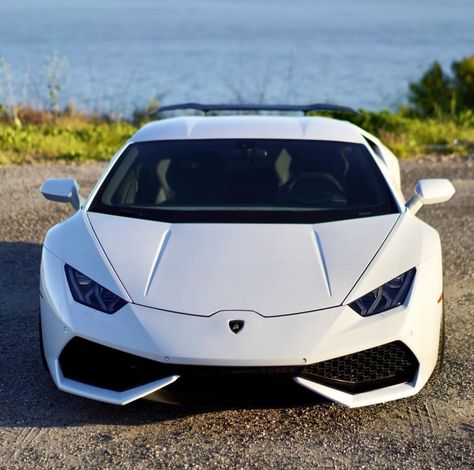 2016 Lamborghini Huracan LP580-2 | Asking Price $155,000 - Explore cars on #Slippd Dubai Cars, Fast Sports Cars, Luxury Car Rental, Exotic Sports Cars, Mercedes Car, Cool Sports Cars, Super Luxury Cars, Classy Cars, Lamborghini Huracan