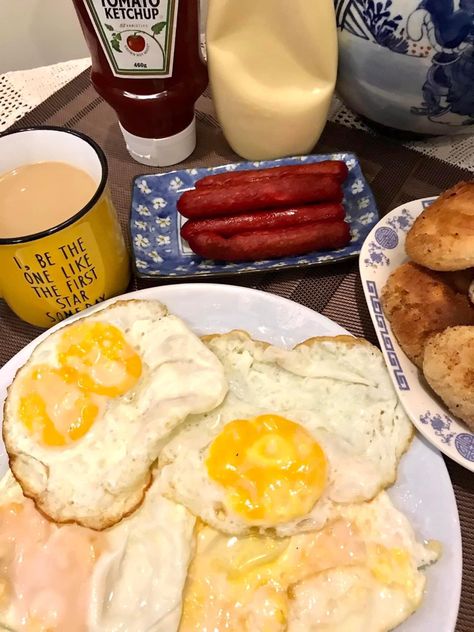 Pinoy breakfast Pinoy Breakfast, Filipino Breakfast, Filipino Foods, Filipino Food, Snap Food, Filipino Recipes, I Want To Eat, Breakfast Dishes, Food Cravings