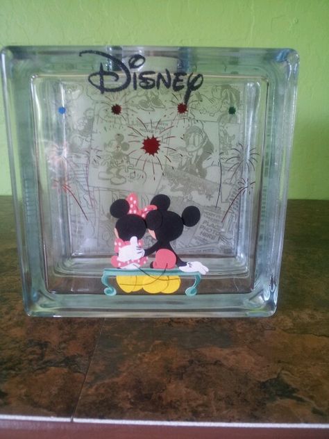 Saving for Disneyland ...made glass block to put money in. Glass Block Wall, Painted Glass Blocks, Silhouette Cameo Projects Vinyl, Christmas Glass Blocks, Piggy Bank Diy, Mickey Mouse Crafts, Brick Crafts, Glass Block Crafts, Lighted Glass Blocks