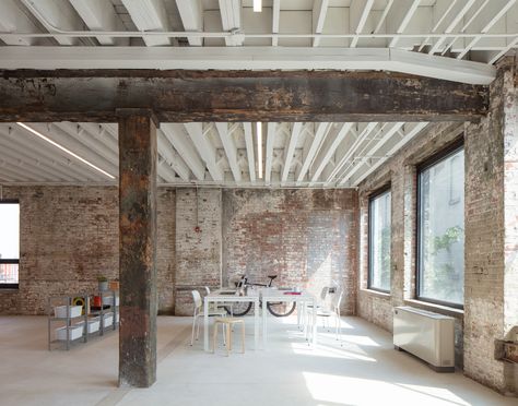 Old Factory Renovation, Masonry Wall, Adaptive Reuse, Interior Renovation, Building Exterior, Industrial Buildings, Brickwork, Architecture Photo, Exterior Brick