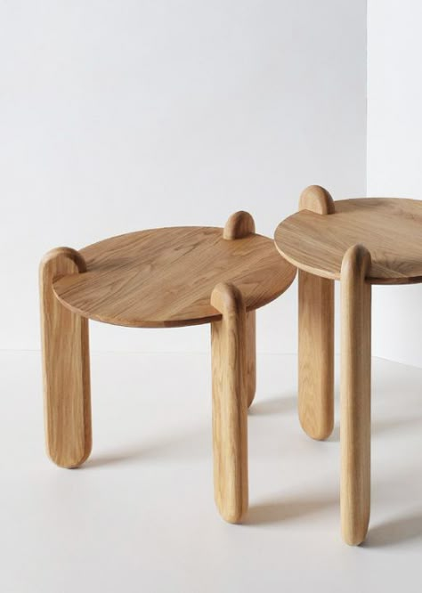 Stool Design Ideas, Wood Stool Design, Table Furniture Design, Wooden Furniture Design, Stools Design, Kaufmann House, Handmade Stool, Wood Stools, Stool Wood