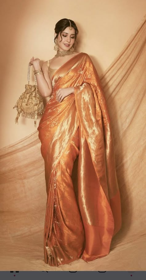 Dd Saree Collection, Burnt Orange Saree, Wedding Saree Colours, Orange Saree Look, Orange Colour Saree, Mehndi Saree, Orange Silk Saree, Bangla Image, Women Dress Design