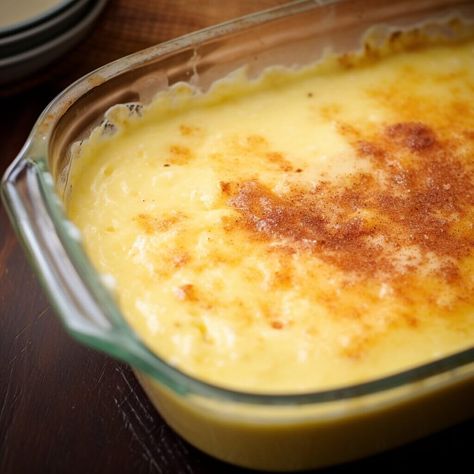 Amish Custard, Amish Baked Custard, Baked Custard Recipe, Baked Egg Custard, Wendy's Chili, Custard Recipe, Baked Custard, Custard Pudding, Homemade Pudding