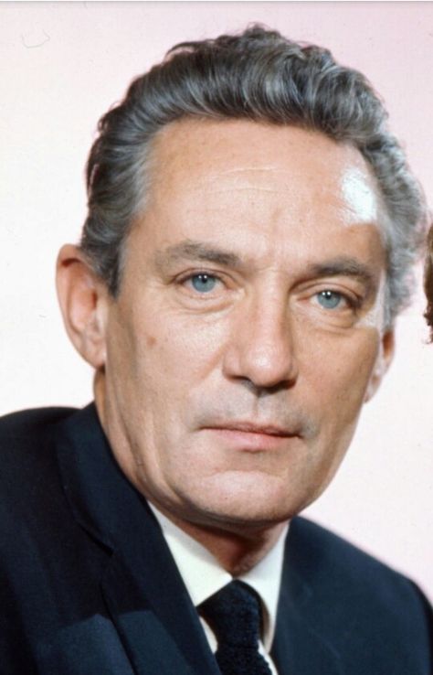 Peter Finch Peter Finch, Star Wars, Actors, Tv, Beauty