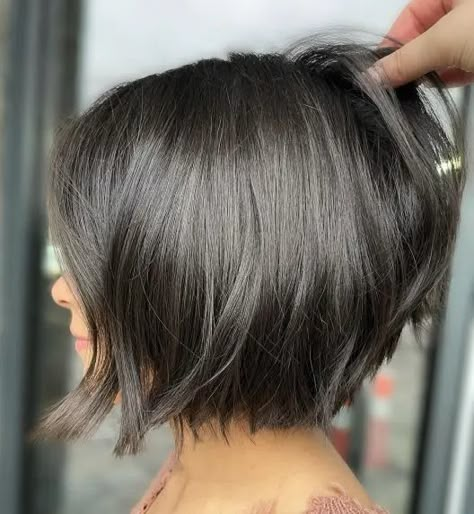 Thicken Fine Hair, Chin Length Haircuts, Chin Length, Straight Blonde Hair, Choppy Bob Hairstyles, Chin Length Hair, Natural Wavy Hair, Bob Hairstyles For Fine Hair, Short Bob Haircuts