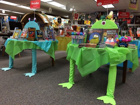 Monster Tables created from Scholastic Book Fair 2015 patterns Book Fair Ideas Display, Enchanted Forest Book, Monster Classroom, School Book Fair, Monsters Inc Baby Shower, School Library Displays, Fair Theme, Scholastic Book Fair, Forest Book