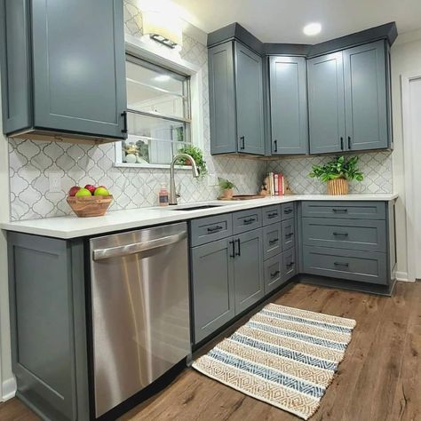 We love the look of classics with a twist! A color cabinet and uniquely shaped backsplash are subtle but powerful ways to change your space.

Design Goals by @ashleysbuilding 😍 Light Colored Cabinets, Shaped Backsplash, Colored Cabinets, Color Cabinet, Grey Kitchen Cabinets, Grey Cabinets, Cabinet Colors, A Color, Space Design