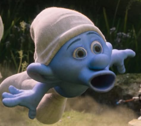 Smurfs two Gargamel Smurfs, Cute Movie Characters, Funny Pfps, Smurfs Movie, Blue Man Group, Papa Smurf, Send Help, Very Funny Pictures, African American History