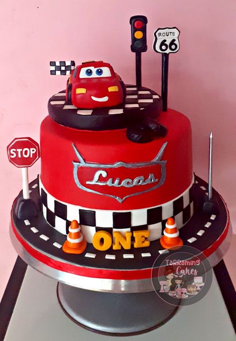 Mc Queen Cars Cake Cars Cake Design Mc Queen, Cakes Cars Birthday, Mc Queen Birthday Cake, Mc Queen Cake Design, Disney Cars Theme Cake, Pixar Cars Birthday Party Cake, Disney Car Cake, Birthday Cake Mcqueen, Mc Queen Car Cake