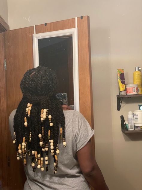 Colored Marley Twists, Marley Twists With Beads, Summer Protective Styles, Long Marley Twists, Braids Tips, Canvas Business, Afrocentric Hairstyles, Hair 4c, Dorm Kitchen