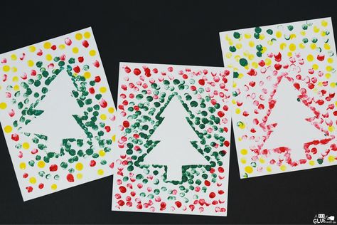 Create this Christmas Tree Thumbprint Art in your kindergarten classroom as your next Christmas craft! It's a fine motor Christmas craft idea for kids. Christmas Cards Handmade Kids, Turkey Christmas, Christmas Simple, Christmas Card Ideas, Handmade Christmas Cards, Christmas Cards Kids, Simple Christmas Cards, Christmas Tree Art, Homemade Christmas Cards