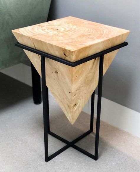 Simple Welding Projects Ideas, Woodworking Project Ideas, Creative Woodworking, Welded Furniture, Wood Table Design, Metal Furniture Design, Easy Wood Projects, Creative Furniture, Woodworking Project