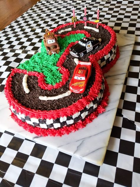 Disney Cars Birthday Cake Number 3, Lightning Mcqueen Cookie Cake, Light Mcqueen Cake, Lightning Mcqueen Cupcake Cake, Disney Car Birthday Cake, Race Car Cake 3rd Birthday, Diy Cars Birthday Cake, Lightning Mcqueen Sheet Cake, Cars Themed Desserts