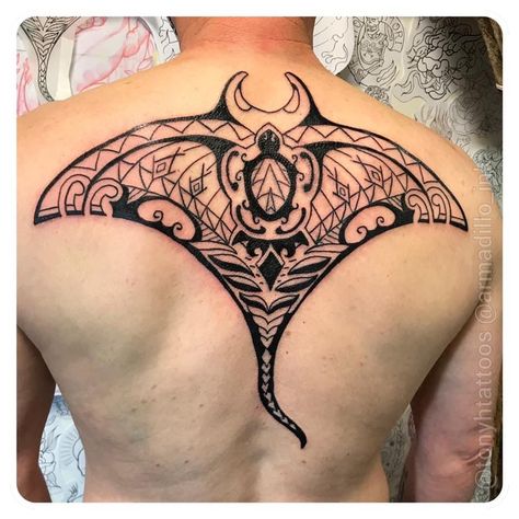 Mantaray Tattoo, Manta Ray Tattoo, Ray Tattoo, Tattoo Back, Shark Tattoos, Manta Ray, Deathly Hallows Tattoo, Back Tattoo, Polynesian Tattoo