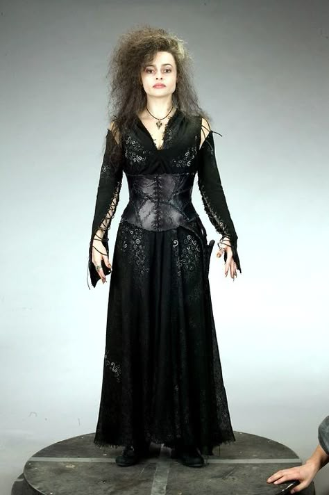 Bellatrix Lestrange Fugative From Azkaban and is Hot ;) Bellatrix Lestrange Halloween Costume, Bellatrix Lestrange Halloween, Bellatrix Cosplay, Bellatrix Lestrange Cosplay, Belatrix Lestrange, Bellatrix Lestrange Costume, Harry Potter Bellatrix Lestrange, Harry Potter Halloween Party, Wizard Party