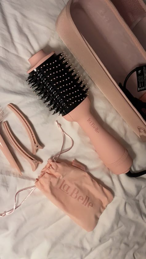 Pink Girly Things, Everything Pink, Brown Aesthetic, Beauty Skin Care Routine, Love Hair, Pretty Selfies, Just Girl Things, Makeup Skin Care, Hair Brush