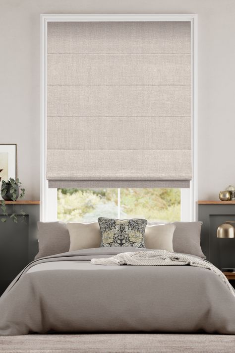 Roller shades Blinds For Bedroom Windows, Bedroom Blinds Ideas, Neutral Roman Blinds, Neutral Blinds, Roller Shades Bedroom, Roller Shades Living Room, Roman Blinds Bedroom, Blinds For Bedroom, Blinds Bedroom