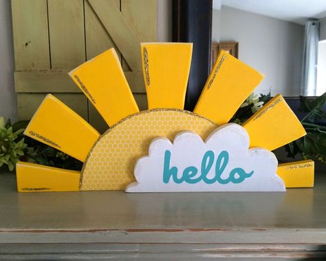 Sunshine Decorations, Sunshine Theme, Sunshine First Birthday, Living Room Blinds, Sunshine Baby Showers, Diy Blinds, Sunshine Birthday, Outdoor Blinds, Woodworking For Kids