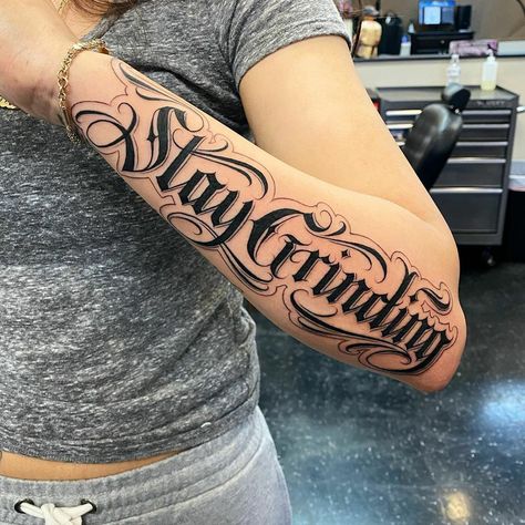 Life Is Beautiful Tattoos, Apprenticeship Portfolio, Forearm Name Tattoos, Tattoo Frases, Arm Tattoos Lettering, Y2k Drawings, Tattoos Masculinas, Tattoo Lettering Design, Tattoo Lettering Styles