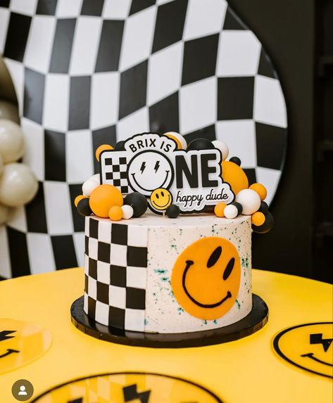 Smiley Face Lightning Bolt Cake, One Happy Dude Nails, 2 Cool Birthday Cake, One Happy Dude Smash Cake Ideas, One Cool Dude First Birthday Party Cake, One Cool Dude Birthday Cake, One Cool Dude Smash Cake, One Happy Dude Cake Pops, One Happy Dude Cake Ideas