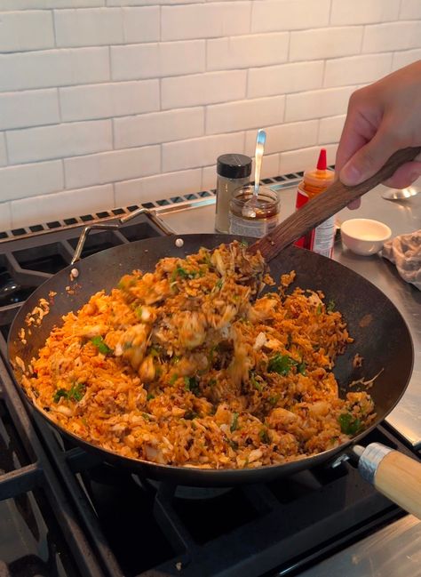 chili crab fried rice Lump Crab Fried Rice, Crab Fried Rice, Crab Rice, Fried Crab, Chili Crab, Crab Fries, Fried Shallots, Cooking White Rice, Crispy Onions