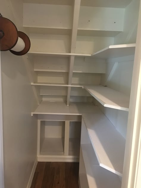 Under Stair Clothes Closet, Slanted Pantry Ideas, Small Under Stairs Cupboard Ideas, Under Stairs Ideas Kitchen Pantry Storage, Under Stair Pantry Storage, Large Closet Shelving Ideas, Understairs Shelves Ideas, Staircase Closet Ideas Storage, Stairstep Shelves