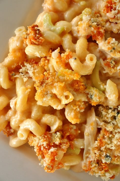 Buffalo Mac N Cheese, Buffalo Mac And Cheese Recipe, Buffalo Mac N Cheese Recipe, Macncheese Recipe, Chicken Mac And Cheese Recipe, Buffalo Chicken Mac And Cheese, Buffalo Mac And Cheese, Chicken Mac And Cheese, Best Mac N Cheese Recipe