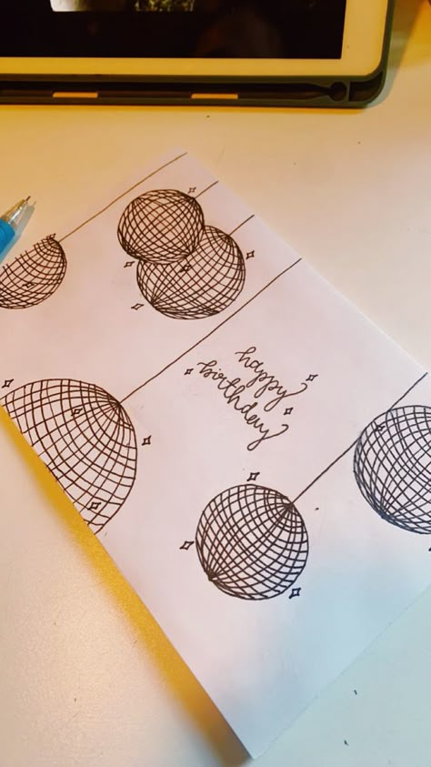 Happy Birthday Marker Drawing, 14th Birthday Card Ideas, How To Draw A Disco Ball, 18th Birthday Card Ideas Handmade, 21st Birthday Card Ideas, Disco Ball Drawing, Class Doodles, Biro Drawing, Journal Crafts