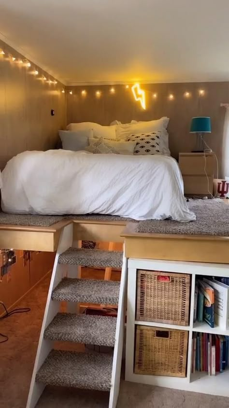 College Bedroom Setuo | Pinterest Hanging Daybed, Cleaning Furniture, Fabric Couch, College Bedroom, Bed In Closet Ideas, Summer Furniture, Couch Diy, Furniture Cleaner, Pallet Couch